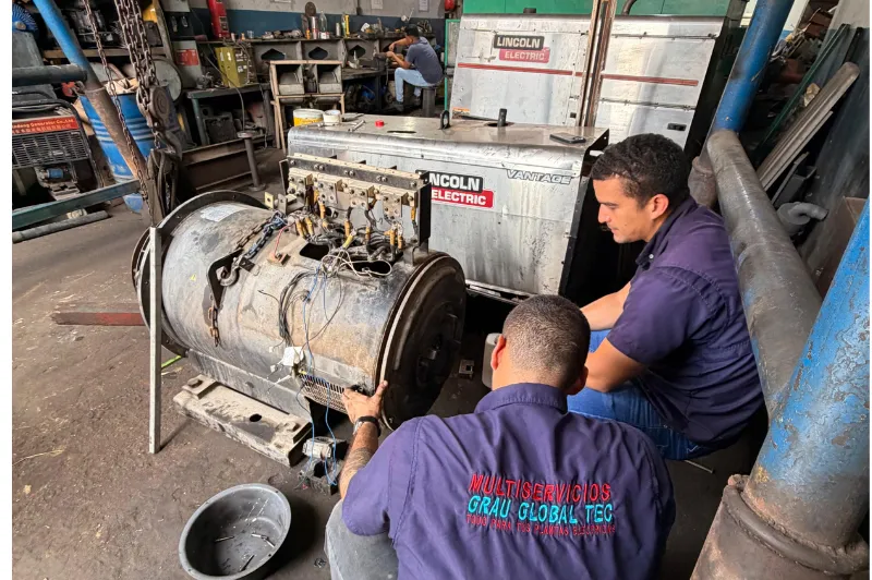 Taller y equipo de trabajo de Grau Global Tec